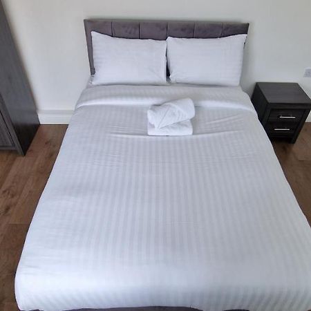 Apartment In Wakefield City Centre מראה חיצוני תמונה