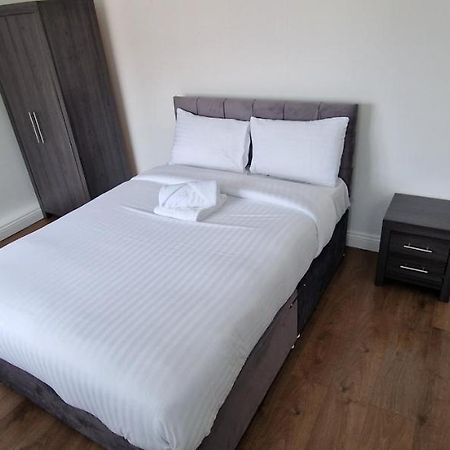 Apartment In Wakefield City Centre מראה חיצוני תמונה
